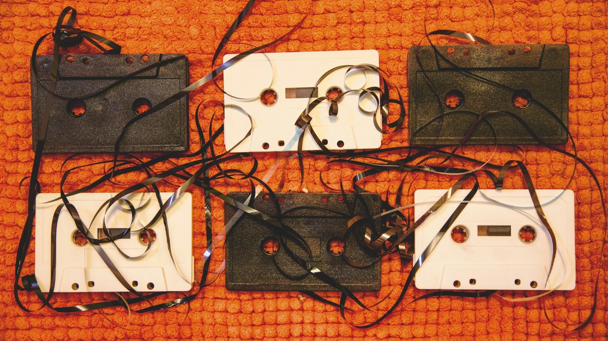 AnalogSemiconductors