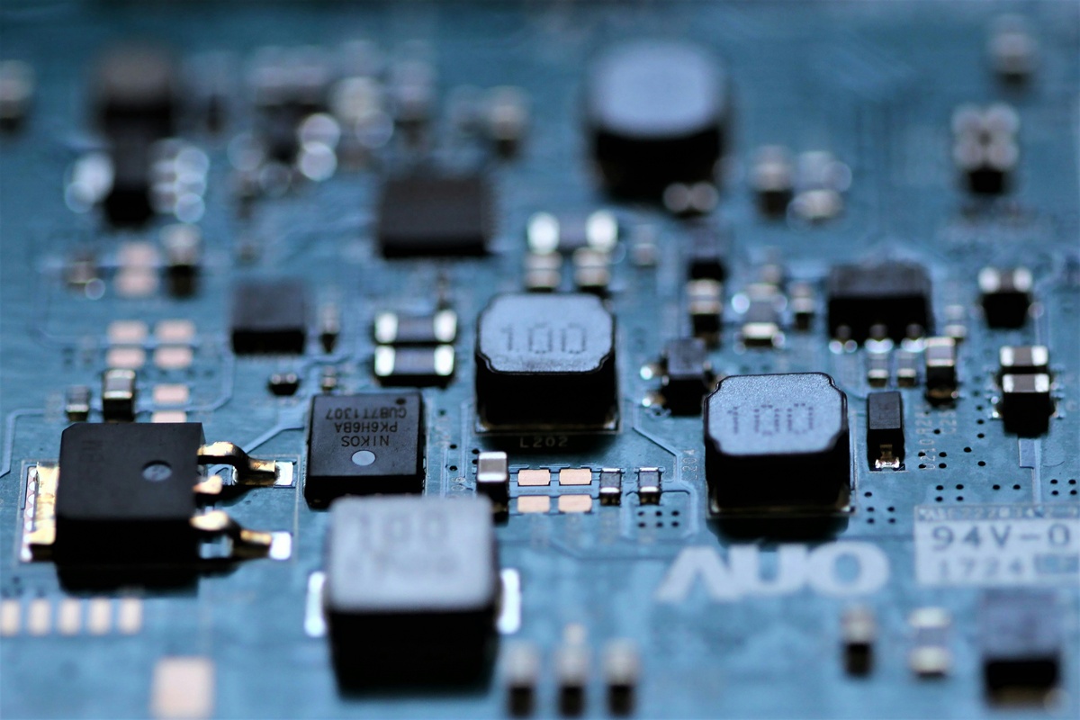 Semiconductor